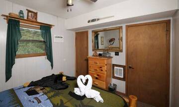 Find true family time at your 4BR chalet in the Tennessee Smoky Mountains