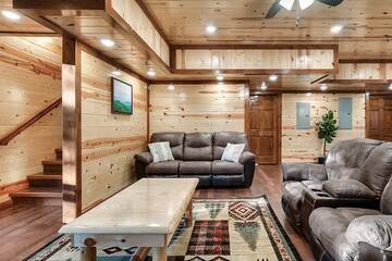 Smokies rental cabin living room.