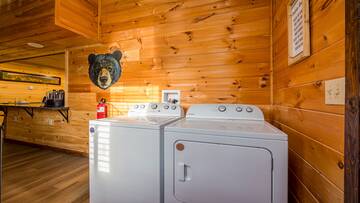 Smokies cabin's washer and dryer.