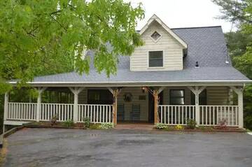 Your Smokies cabin comes with a large paved parking area. at Wrap Around The Son in Gatlinburg TN