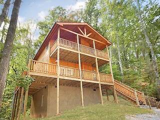 Smoky Mountain Cabin Gatlinburg And Pigeon Forge Cabins Suite