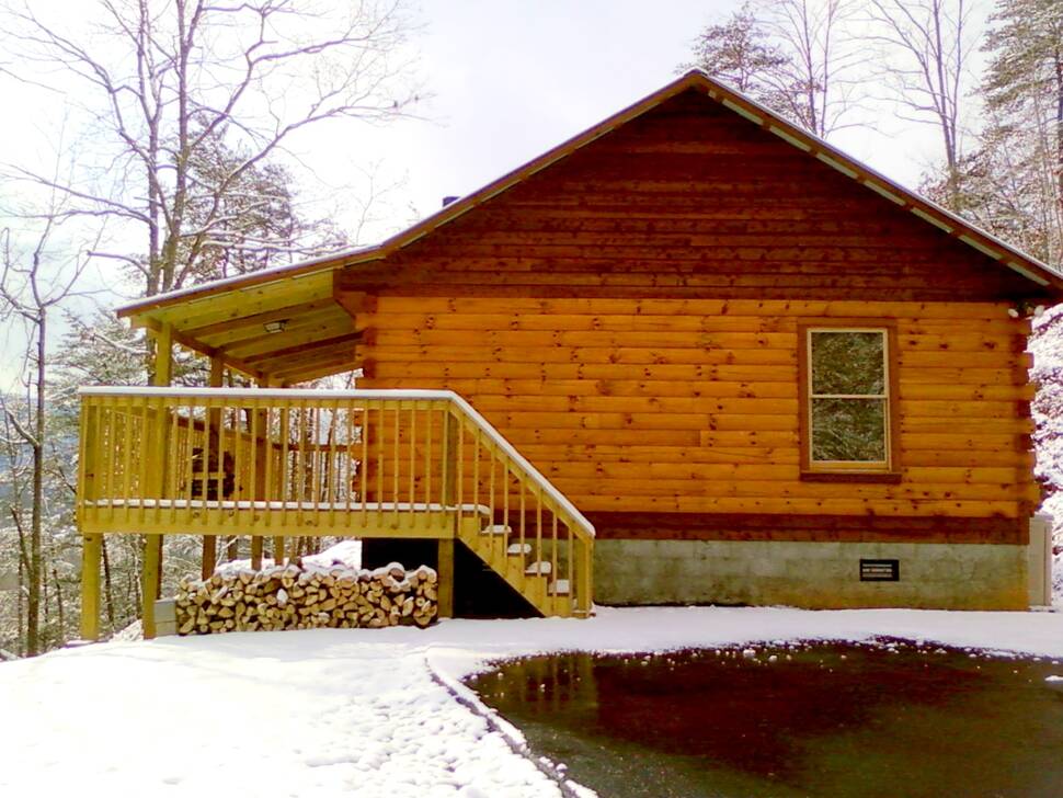 Pioneers Point 2 bedroom cabin rental