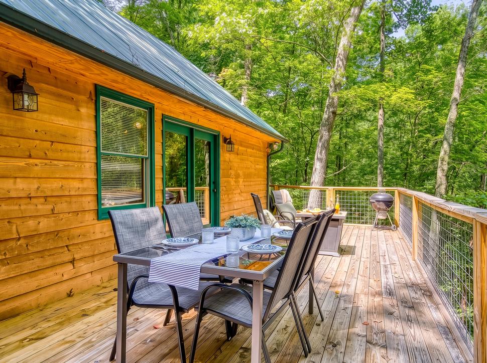 Hushpuppy Hideaway