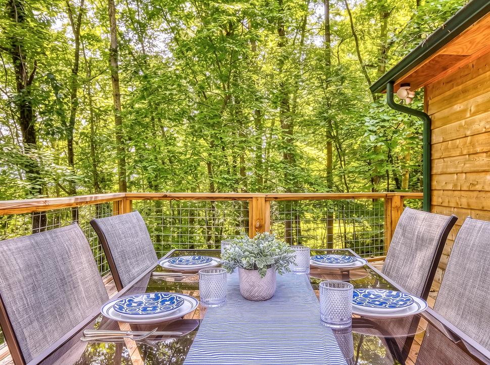 Hushpuppy Hideaway