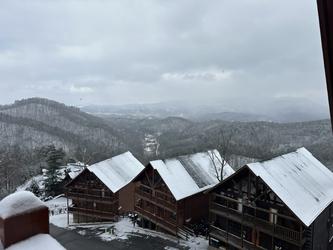 Amazing Adventure Lodge