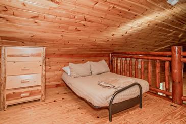 Amazing Adventure Lodge