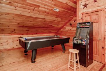 Amazing Adventure Lodge