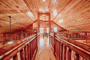 Amazing Adventure Lodge