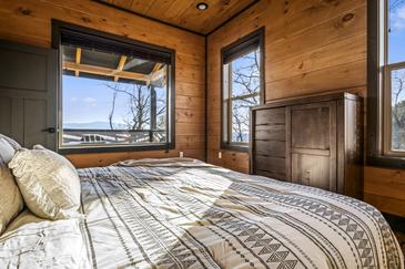 Smoky Mountain Hideaway