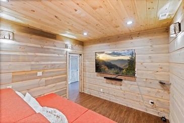 Dreamy Views @ Timber Cove