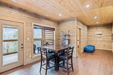 Dreamy Views @ Timber Cove