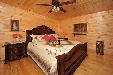 TT-Kings-Mountain-Lodge-2016-Bedroom-1-B