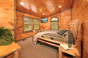 A Bear's Wilderness Lodge