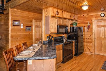 River View - 3 Bedroom Sevierville Cabin Rental