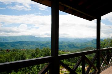 Eagle Summit National Park Lodge