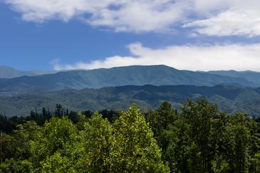 Eagle Summit National Park Lodge