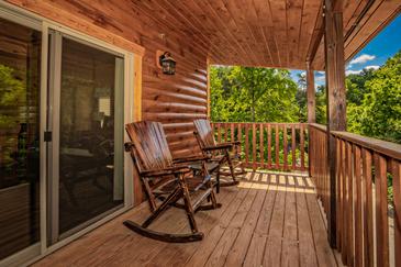 Alpine Poolside Lodge