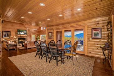 Smoky Peak Lodge