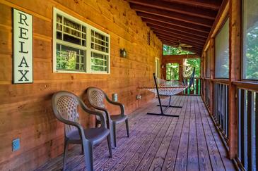 Treetop Retreat