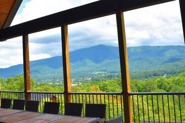 Sky Lodge@Teaberry Mountain