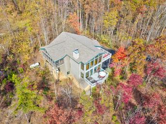 Peak Point Cabin