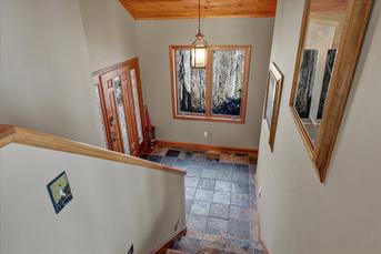Peak Point Cabin