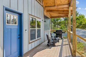 Hatcher Mountain Hideaway