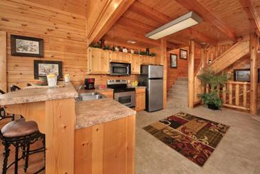 OEWings_TT-On-Eagles-Wings-2015-Kitchen-A