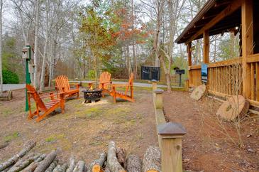HavITuLatel_TT-Have-I-Told-You-Lately-2016-Exterior-Firepit