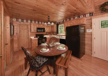 Serendipity_Kitchen.Dining