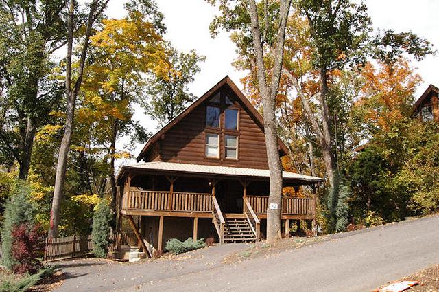 #2903 Abundantly Blessed 3 Bedroom Cabin Rental